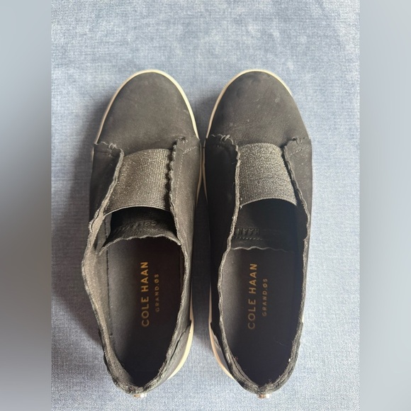 Cole Haan GrandPro Spectator Scalloped Slip On Sneaker Womens SZ 6.5 Black Suede - Picture 9 of 9